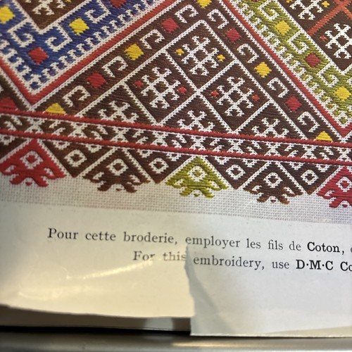 DMC LIBRARY JUGOSLAVIAN EMBROIDERIES TECHNIQUES and PATTERNS - 1965 - Picture 5 of 16