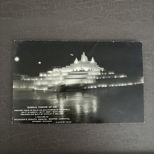 RPPC Postkarte AZO Queen's Throne of Ice Winter Karneval Petosky Michigan 1939