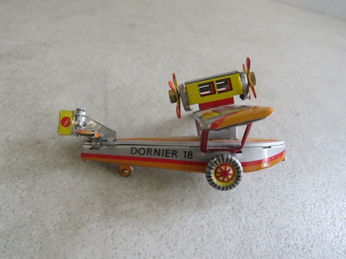 DORNIER 18 LITHOGRAPH 4" TIN TOY TWIN ENGINE PLANE ZZ MADE IN GERMANY A1 - Picture 3 of 5
