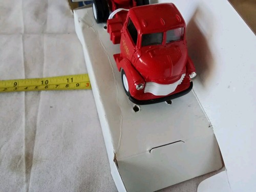 CABINA CHEVY ERTL EN CAJA HECHA DE FUNDICIÓN A PRESIÓN Y PLÁSTICO (D47) - Imagen 6 de 9