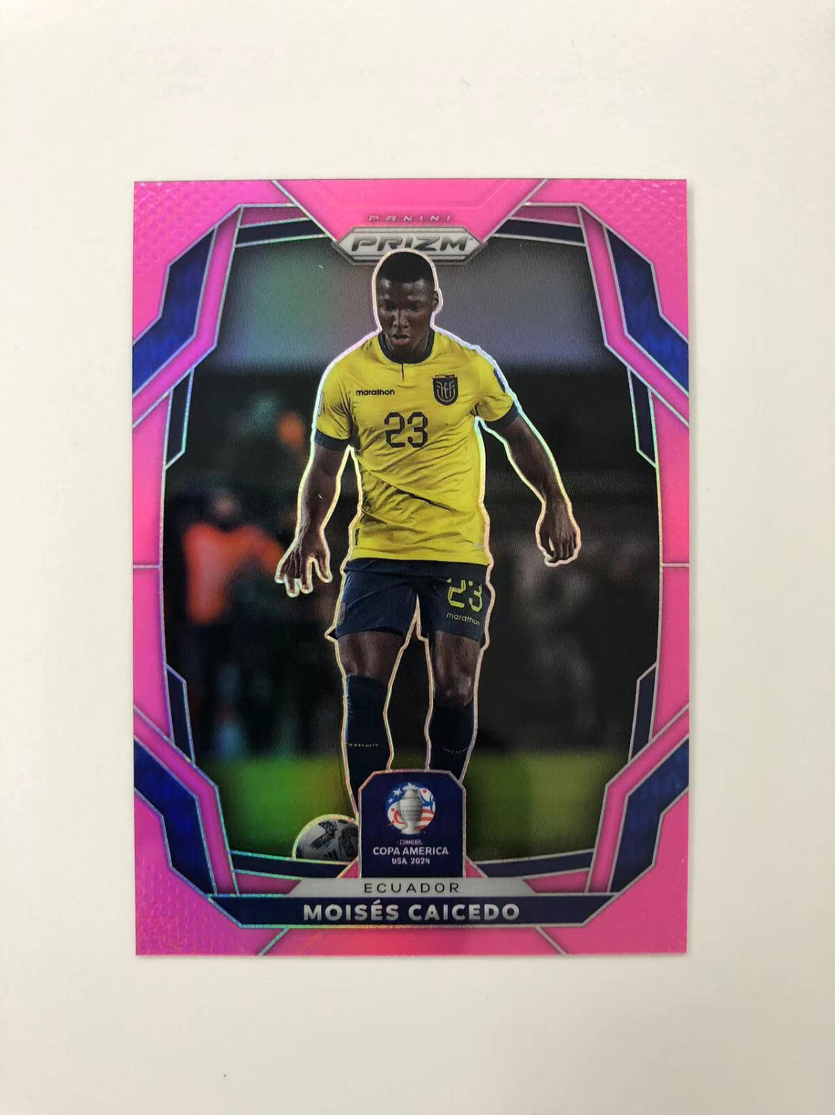 2024 Panini Prizm Copa America Moises Caicedo Pink Prizm SP #65 KT01