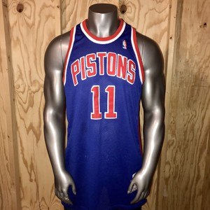 isaiah thomas mitchell and ness