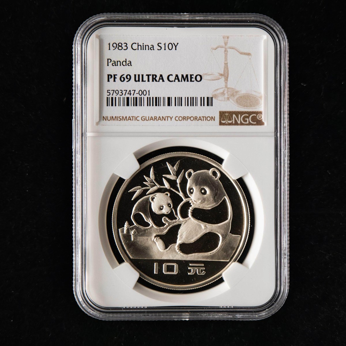 1983 China Panda Coin 10 Yuan 27g Panda Silver Coin NGC PF69 1983 China Panda Coin 10 Yuan 27g Panda Silver Coin NGC PF69