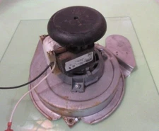 * Draft Inducer Motor & Blower Housing Assembly * Part # 31L5501 * 7002-2975