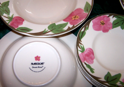 8  Franciscan Desert Rose 4 Flat Soup Bowls & 4 Bread/Dessert Plates - Picture 1 of 2
