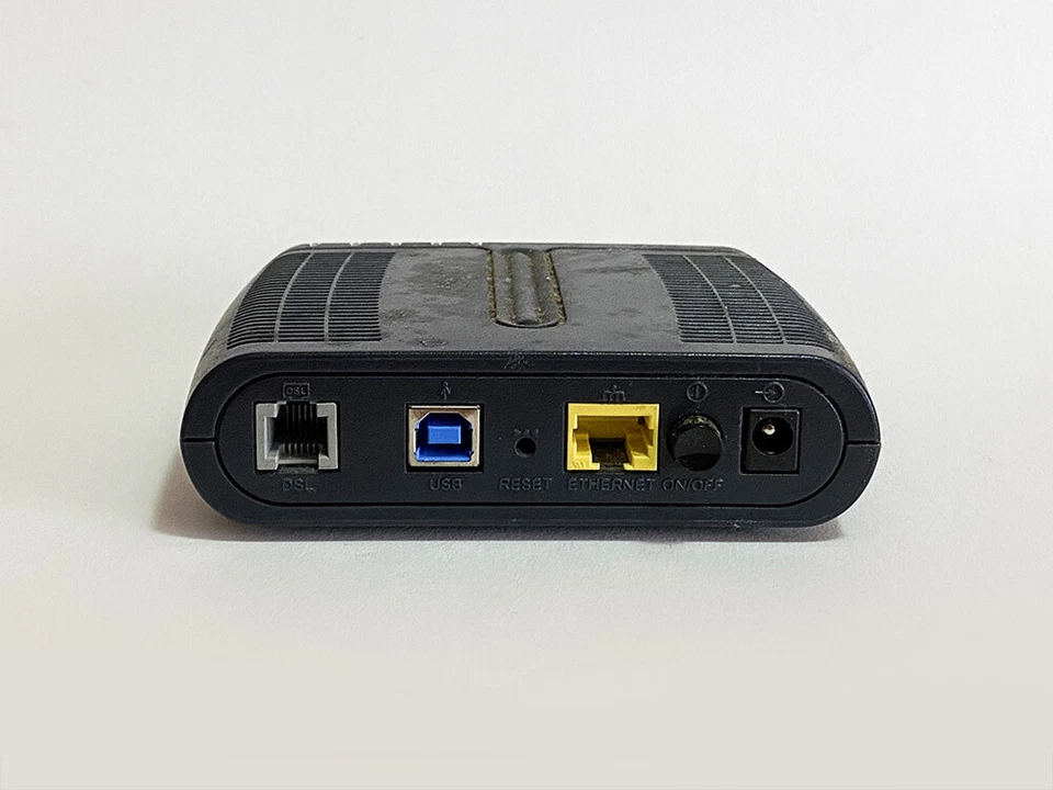 Router Thomson SpeedTouch 530 Tele2 TeleTu DSL + CDROM + Accessori - Immagine 4 di 4