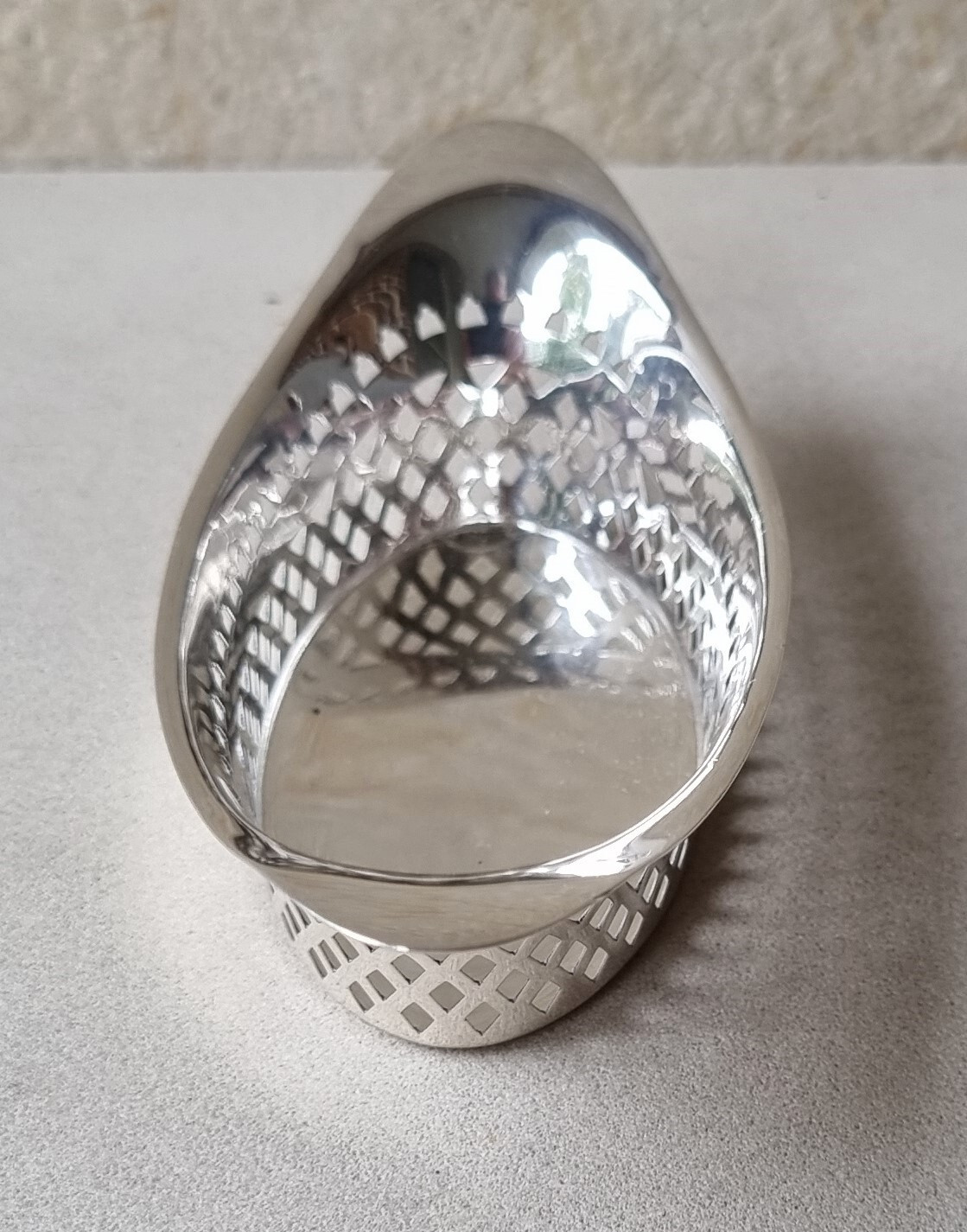 Picture 3 of 11