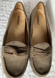 vionic suede moccasins norah