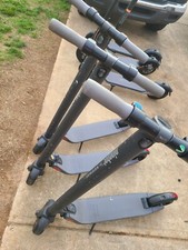 Segway ES2 Ninebot 300W Electric KickScooter - Dark Gray