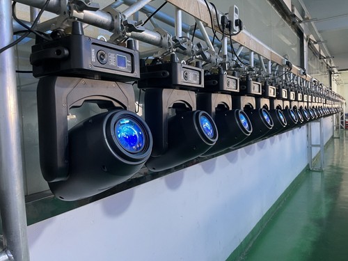 2Pcs+flightcase led 250w beam spot wash 3in1 zoom moving head light 3 in 1 dj - Picture 12 of 14