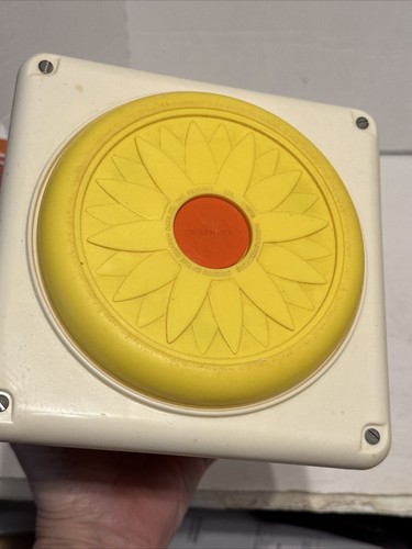 Vintage 1978 Fisher Price Turn and Learn Spinning Toy Activity Center - Picture 8 of 9