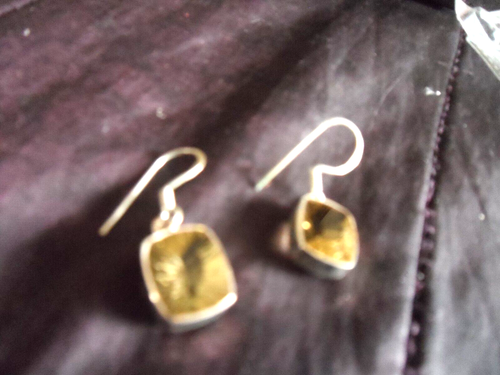 Green amethyst silver earring with hooks never worn