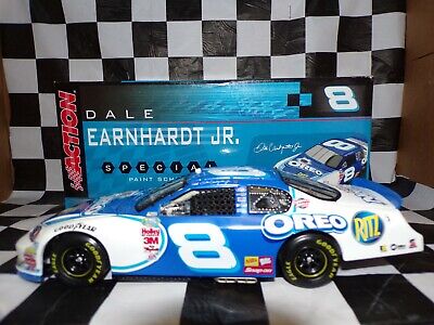 Dale Earnhardt Jr #8 Oreo Ritz 2006 Monte Carlo 1:24 Action car NASCAR 110995 | eBay