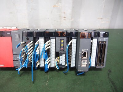 MINT CONDITION Mitsubishi sequencer Q61 Q03UDCPU i QJ71GF11-T2