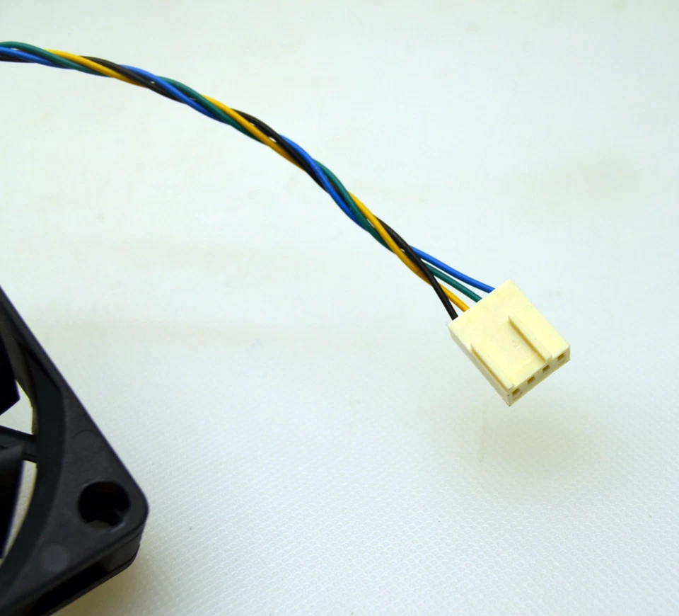 High Speed 70x70x15MM PWM Fan for Workstation Server (DF127015BU or DA07015T12U) - Image 3 of 4