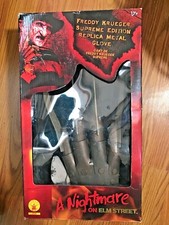 Rubies Nightmare On Elm Street Freddy Krueger Supreme Edition Deluxe Metal Glove