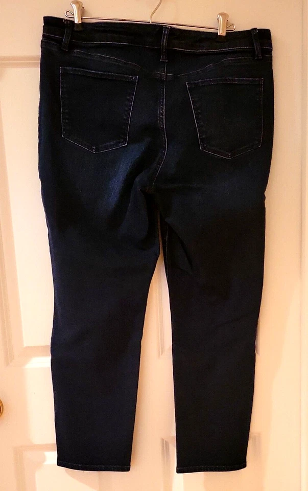 Talbots Womens Jeans Flawed Pocket Slim Ankle Jeans 12 Petite - Image 3 of 4