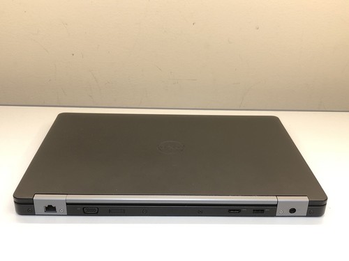 INCOMPLETE Dell Latitude E5570 15.6" i5-6300U NO RAM/ HDD/ OS/BOOT | BAD BATTERY - Picture 8 of 11