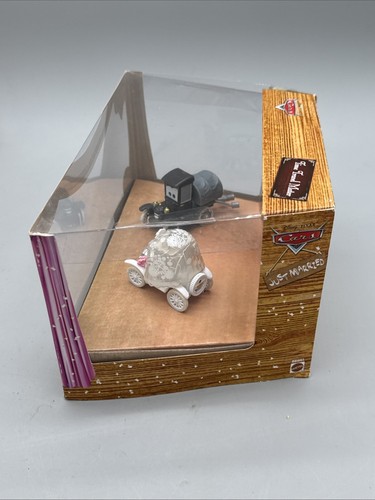 Disney Pixar Cars TIME TRAVEL MATER Radiator Springs Beginnings & Wedding Day! - Picture 4 of 24