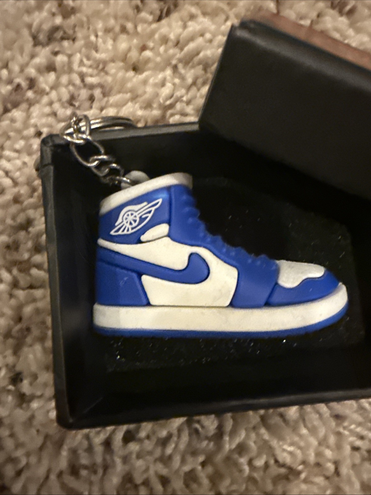 Lot Of 4 Mini Shoe Keychains - SB DUNK Chunky Dunky, Yeezy, Nike Dunk thumbnail 20