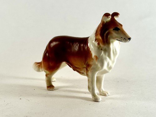 Beautiful Vintage Miniature Collie Porcelain Figurine