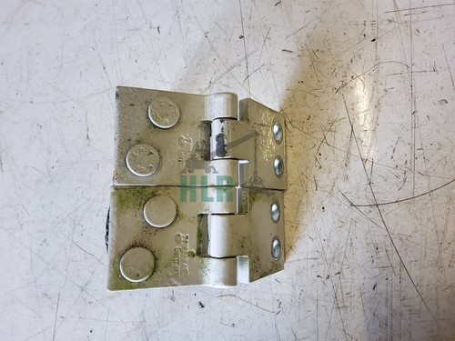 Volkswagen VW Transporter T4 Boot Door Hinges 701828641E - Picture 2 of 5