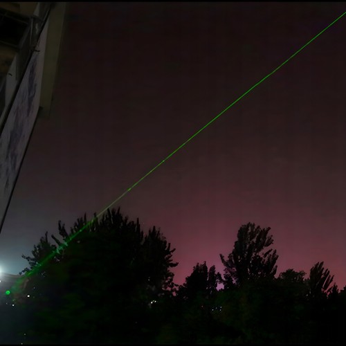 LEISTUNGSSTARKER GRÜNER LASERPOINTER MIT WIEDERAUFLADBAREM AKKU UND STERNLINSE, - Bild 7 von 12