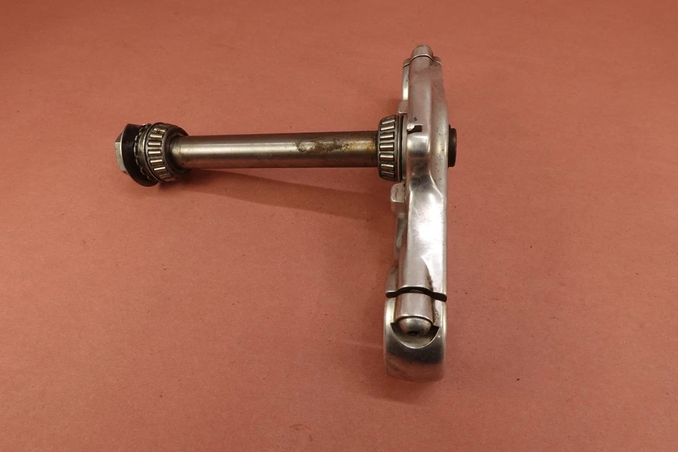 2000-2007 Harley Davidson Dyna Low Rider FXDL Triple Tree Lower Clamp Stem - Image 4 of 4