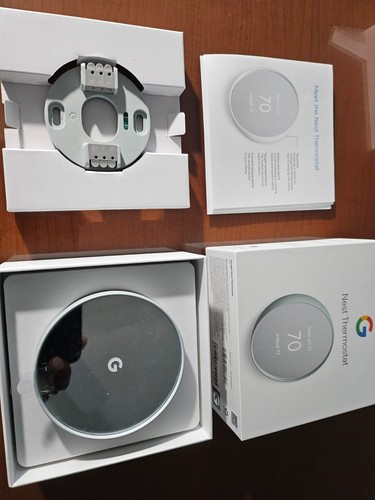Google Nest G4CVZ Smart Thermostat Wifi - Snow White GA01334-US - Picture 1 of 2
