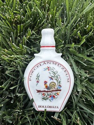 Porcelain Folk Art Scene Decanter Hollohaza Hungary Hand Painted 5 