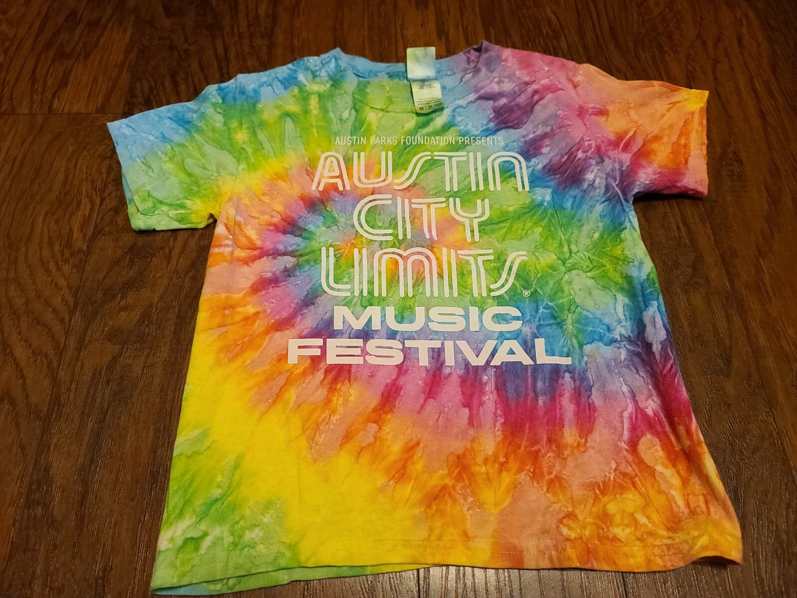 Picture 1 of 3