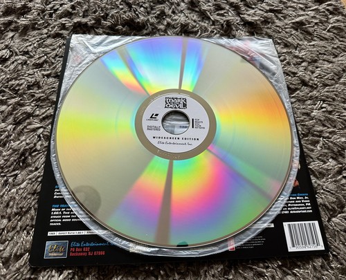 Mark Of The Devil Signed Laserdisc - Afbeelding 4 van 5