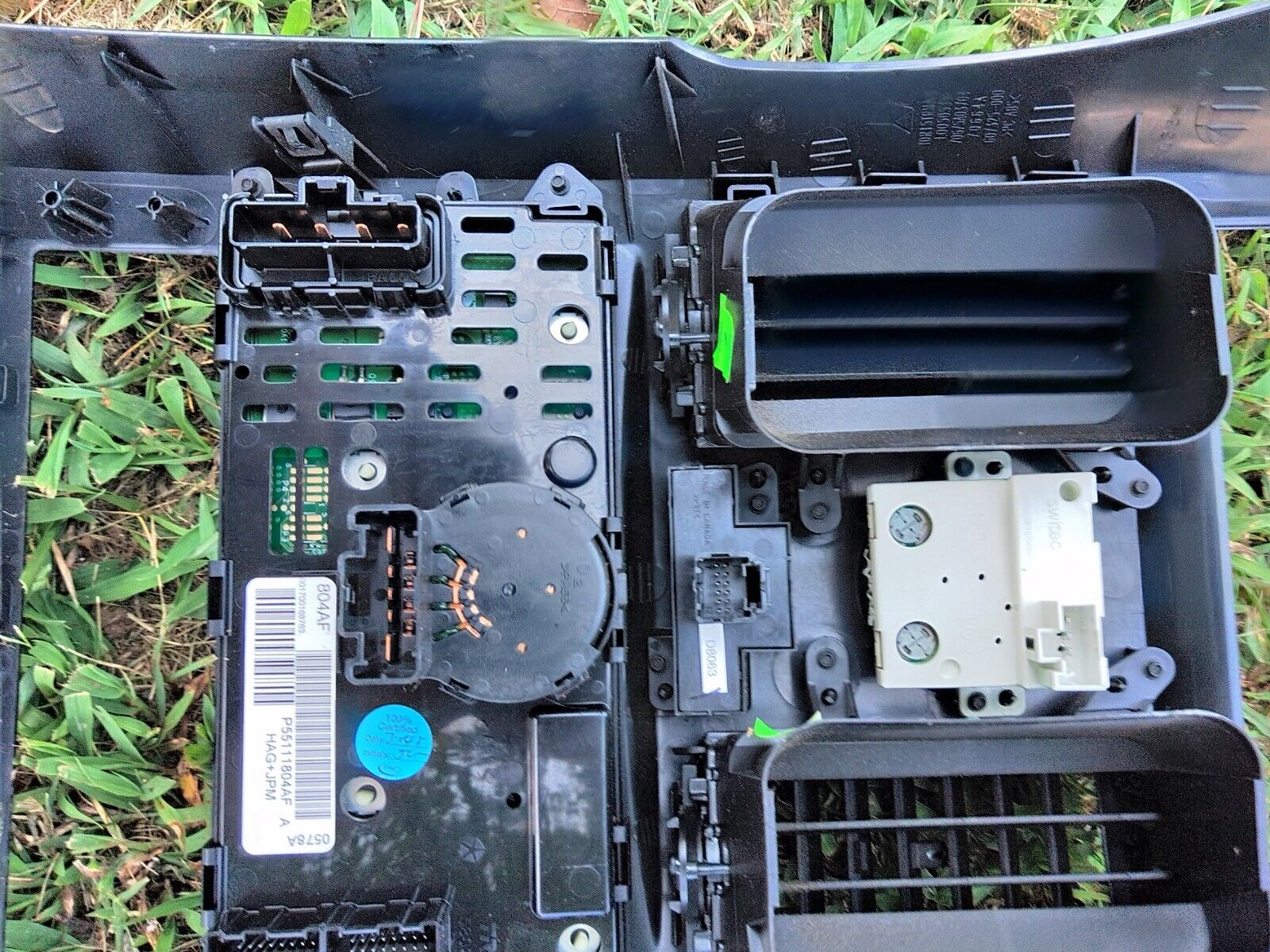 Picture 4 of 6