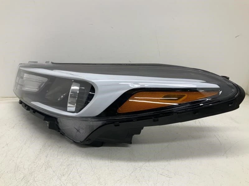 2017-2018 Kia Forte Driver Side Halogen Headlight Assembly CAPA Foto 3 de 4