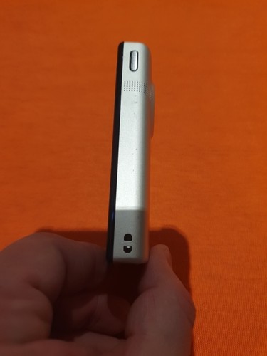 Flip Video MinoHD 8 GB Camcorder - Black - Afbeelding 4 van 11