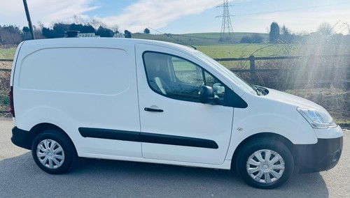 2014 Citroen Berlingo 1.6 HDi 625Kg X 90ps PANEL VAN Diesel Manual - Picture 4 of 20