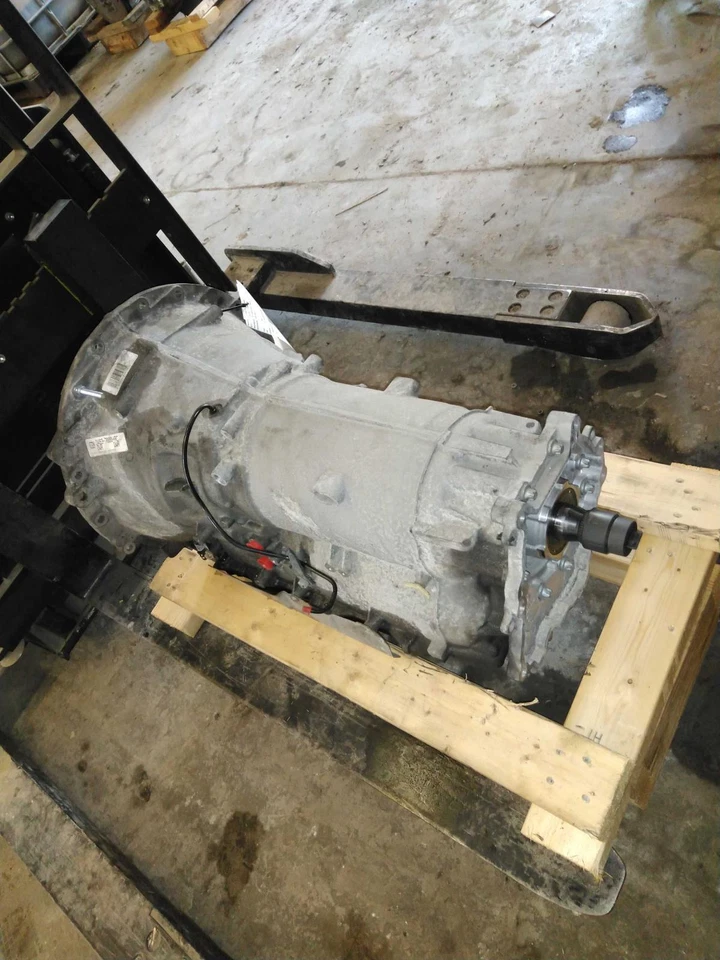 Used Automatic Transmission Assembly fits: 2013 Jaguar Xf AT 3.0 Grade A Foto 2 de 4
