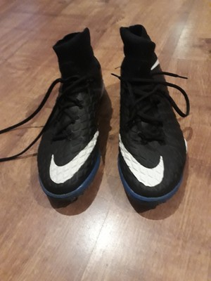 nike flyknit hypervenom