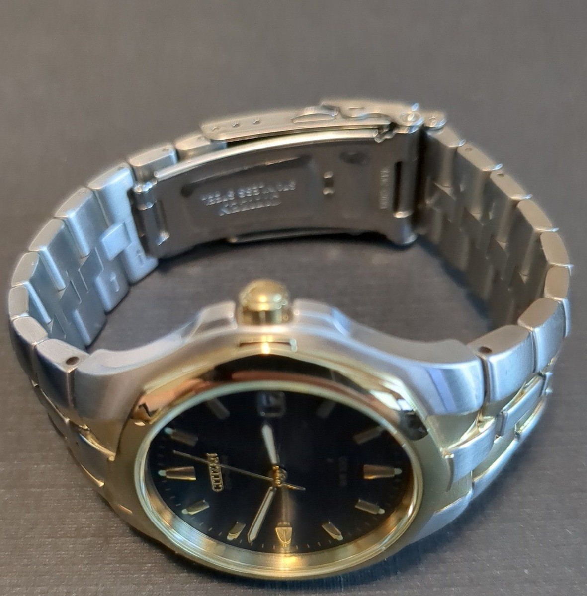 【極美品】 CITIZEN エコドライブ Disney E111-K15699 極美品】 CITIZEN エコドライブ Disney E111-K15699 - メルカリ