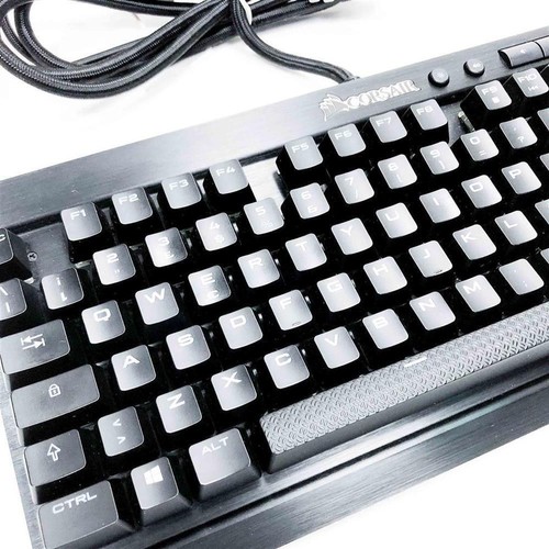 Corsair K65 RGB Rapidfire QWERTY Tastatur USB Italienisch Schwarz - Bild 2 von 5