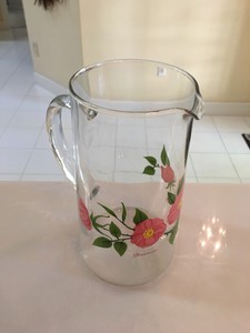 Franciscan-DESERT-ROSE-40-Oz-Pitcher-7-3-4-Excellent-condition
