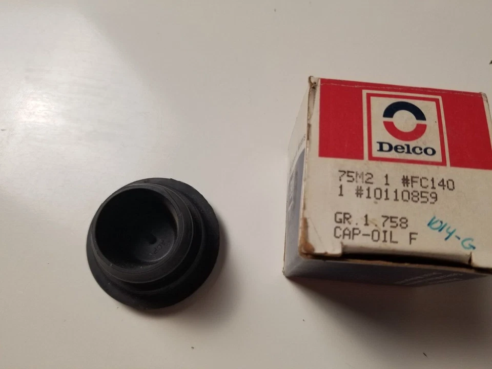 OEM GM 10110859 Engine Oil Filler Cap ACDelco FC140 - Image 3 of 4