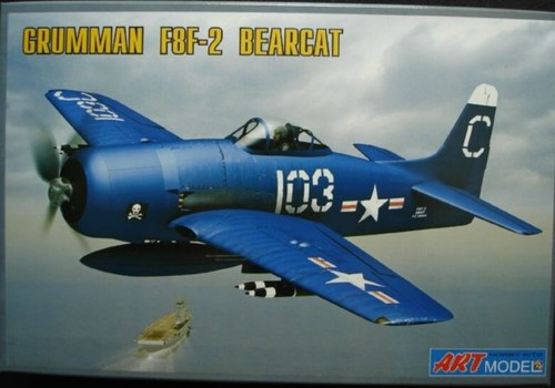 Art Model 7201 - 1/72 GRUMMAN F8F-2 BEARCAT US NAVAL FIGHTER model kit - Picture 1 of 6