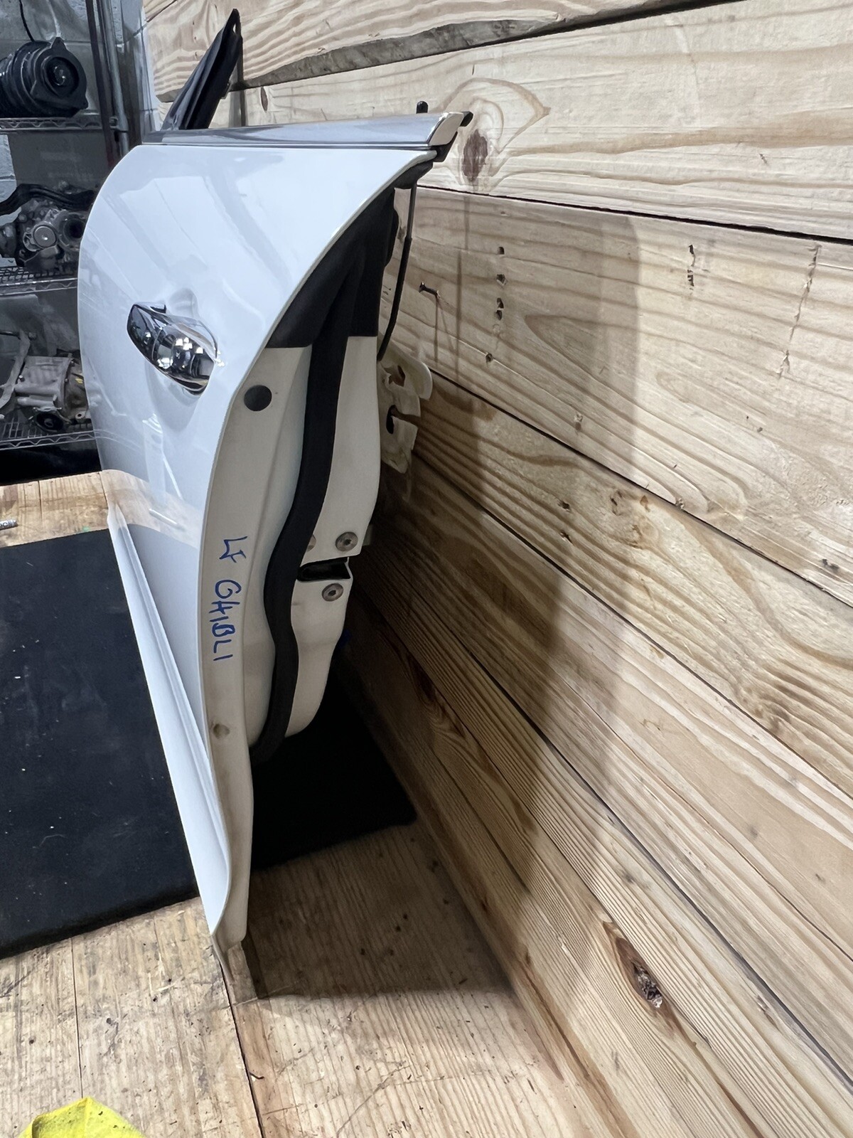 ✨OEM 2014-2021 MASERATI GHIBLI M157 LEFT FRONT DOOR WHITE HP0885C/2
