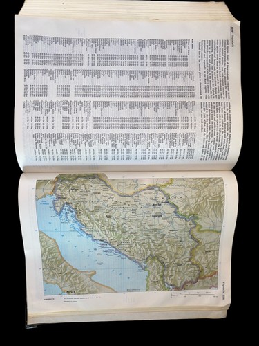 Encyclopaedia Britannica Set 15th Edition Leather Bound 1975 30 Volumes - 第 8/24 張圖片