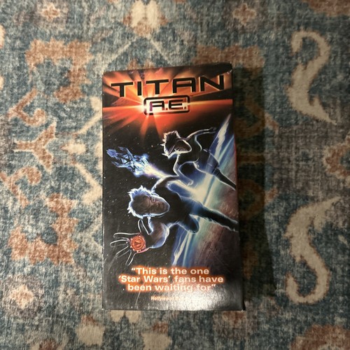 Titan A.E. (VHS, 2000, enthält Behind the Scenes Making-of Footage)