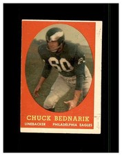 1958 Topps Football #35 CHUCK BEDNARIK Philadelphia Eagles H.O.F