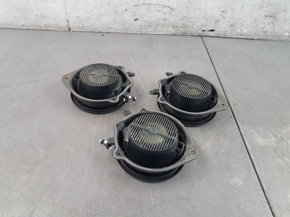 Altavoces de puerta Bose para Audi S4 Quattro B6 2004 - 3 #8570 L7 Foto 3 de 4