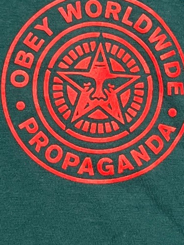 2510043 Mens L OBEY Green S/S Worldwide Propaganda Graphic Tee T Shirt EUC - Picture 2 of 3