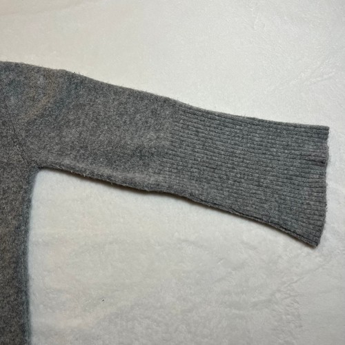 Hinge Turtleneck Relaxed Fit Knit Sweater Size Medium Minimalist Cozy Casual - Picture 5 of 8